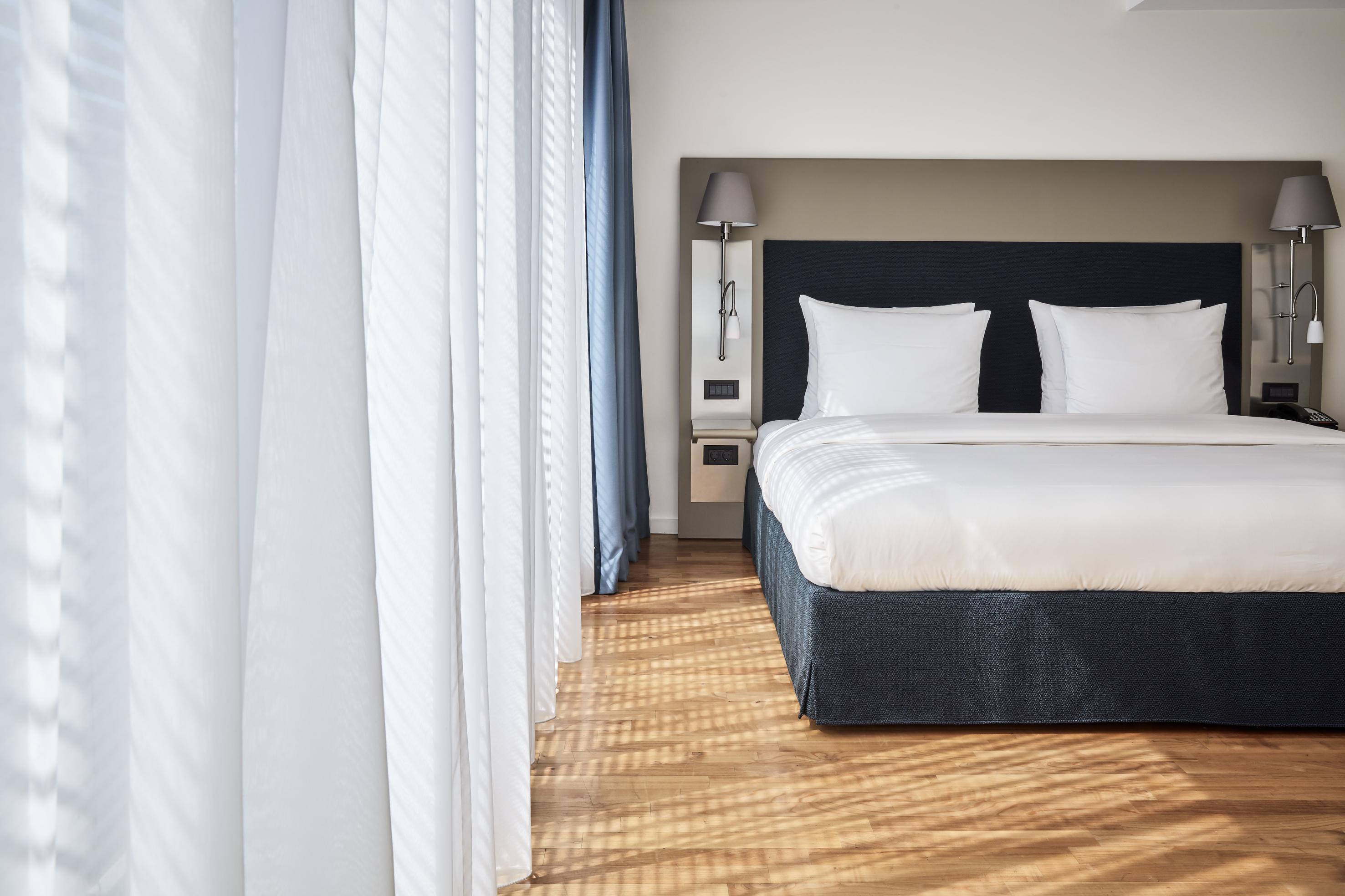 The Mandala Berlin, A Member Of Design Hotels Exterior foto A bedroom at the hotel